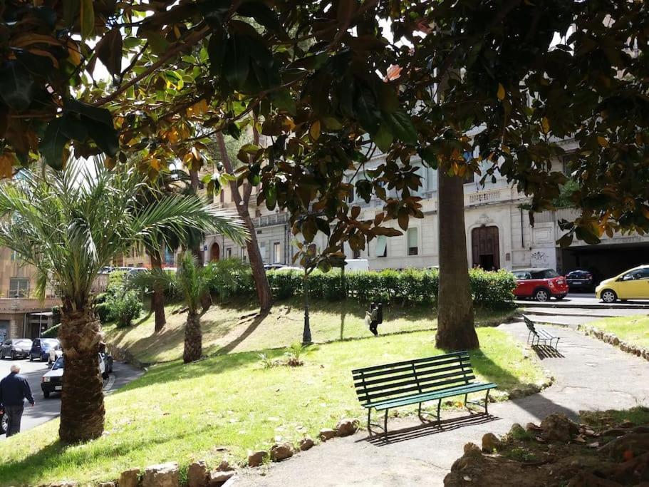 La Casa Del Forziere Verde La Spezia Buitenkant foto
